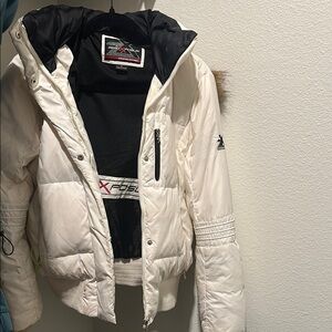 ZeroXposur White and Black Ski Jacket, 60%Down with Hood and Quilted Design